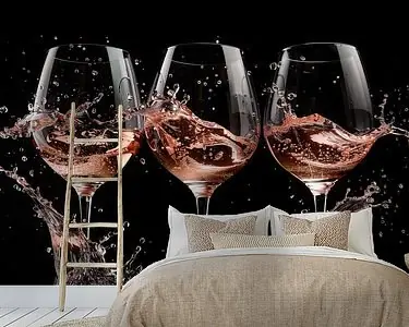 Premium Rose\\u0301 wijn splash portret panorama