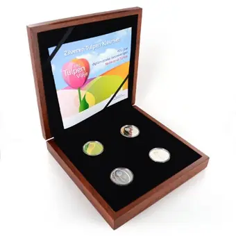 Zamów teraz Zilveren Tulpen Vijfje Kleur Set 2012