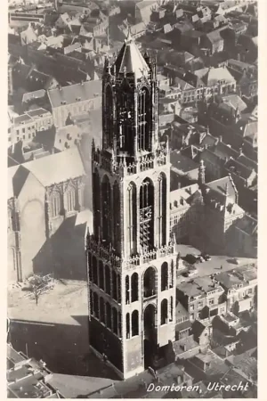 Bezpieczna płatność Utrecht Dom toren Luchtfoto 1955 HC61090
