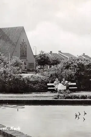 Ostatnia szansa Delfzijl Gezicht op Gereformeerde Kerk 1962 HC61074