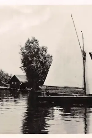 Ekspresowa dostawa Wartena Leeuwarden Zeilboot Boerderij 1953 Type fotokaart Friesland HC60853