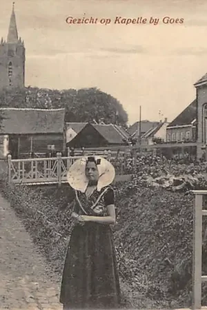 Szybka dostawa Gezicht op Kapelle bij Goes 1929 Zuid-Beveland Zeeland Klederdracht HC60643