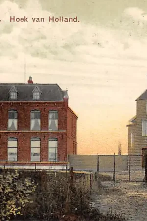 Hoek van Holland Pastorie en R.K. Kerk 1907 HC60604 Wyprzedaż