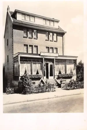 Tylko dziś Valkenburg (LB) Hotel Huis ter Geul A.C. v.d. Gronden Oud-valkenburgerweg B 7 HC60333