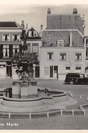 Wyprzedaż Gorinchem Fontein Groote Markt 1946 Type fotokaart HC60270