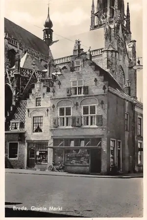 Zwrot pieniędzy Breda Groote markt met Kerk Type fotokaart HC60235