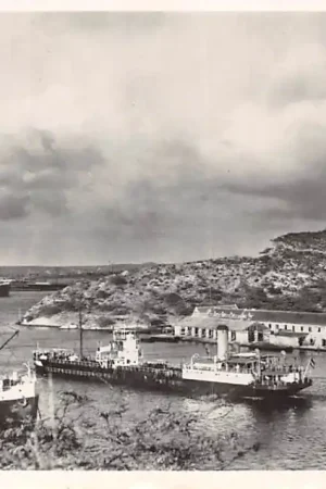 Popularny Nederlandse Antillen Curaçao Willemstad A view of the St. Ana-Bay Zuid-Amerika America Zee schepen Scheepvaart HC60224