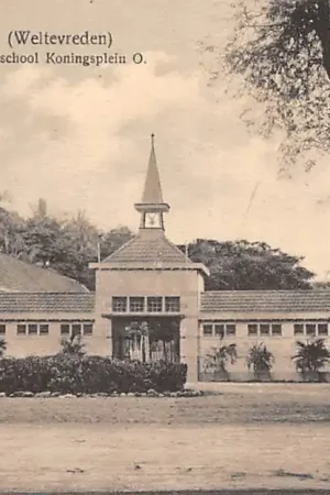 Premium Nederlands-Indië Batavia Broeder school Koningsplein O. Indonesië Indonesia Azië HC60213