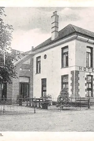 Ostatnia szansa Meeden Hotel L. Dijksta en Gemeentehuis Midden Groningen HC60154