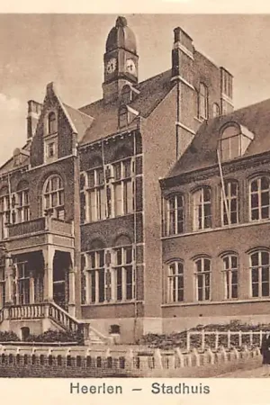 Heerlen Stadhuis Limburg HC59905 Darmowa dostawa