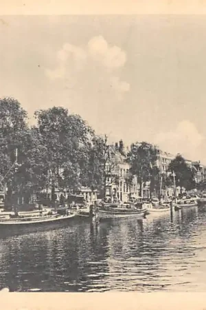 Rotterdam Haringvliet Binnenvaart schip Adriana uit Breskens Scheepvaart HC59780 Nowość