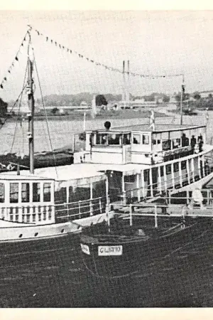 Bootdienst Westerbouwing - Arnhem v.v. Rederij Koppe en Heymen & Zn. Binnenvaart schepen Veer Koningin Wilhelmina HC59665 Nowość