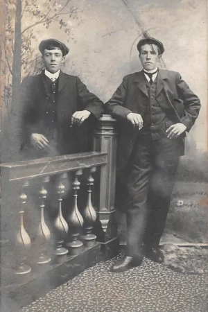 Ammerstol Fotokaart Cornelis den Hoed en broer 1910 Krimpenerwaard Fotograaf J.L. Stoel, Oostplein 22 Rotterdam HC59615 Najlepsza cena