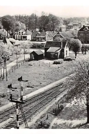 Veenoord Spoorlijn met trein 1957 Spoorwegen Emmen Nieuw-Amsterdam (DR) Drenthe HC59607 Ekspresowa dostawa