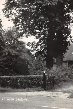 Oud-Avereest N.H. Kerk en Pastorie 1960 Hardenberg HC58453 Kup teraz