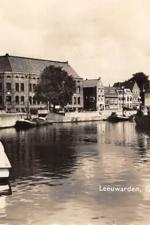 Leeuwarden Gezicht op de Nieuwe weg 1960 Schepen HC58426 Szybka dostawa