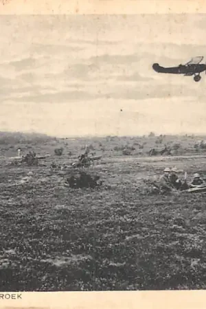 Darmowa dostawa Legerplaats Oldebroek Artillerie en overvliegende Fokker vliegtuigen Militair Soldaten Veluwe HC58021