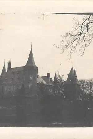 Heeswijk Originele foto van het kasteel in verval Noord-Brabant HC57891 Zamów teraz
