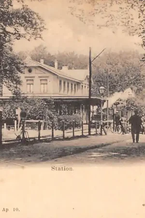 Premium Apeldoorn Station 1900 Spoorwegen HC57589