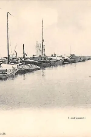 's-Gravenhage Laakkanaal met binnenvaart schepen 1900 Scheepvaart HC57340 Zwrot pieniędzy