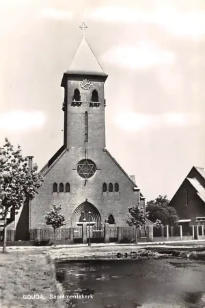 Bezpieczna płatność Gouda R.K. Sacraments kerk Jacob van Lennepkade hoek' Tollensstraat 1962 HC57251