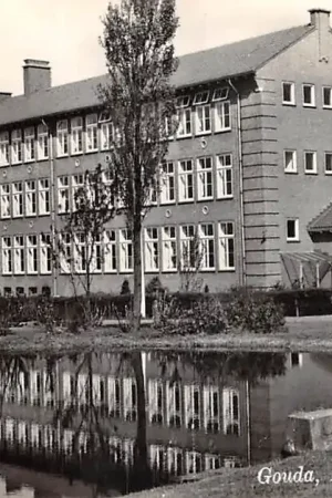 Gouda Jan van Renesseplein Nieuwe Huishoud school Bodegraafsestraatweg 1958 HC57234 Ekspresowa dostawa
