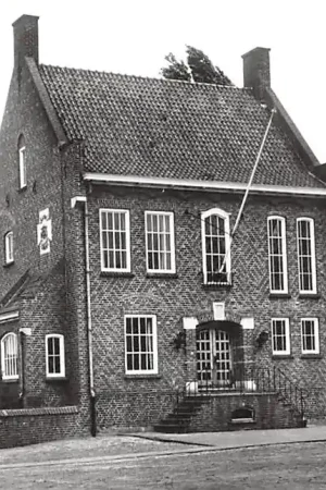 Chaam Gemeentehuis 1963 Alphen (NB) HC57102 Zamów teraz