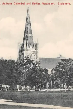 Singapore St. Andrews Cathedral and Raffles Monument Esplanade Azië HC56526 Kup teraz