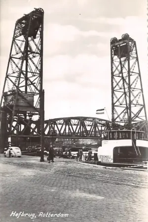 Tylko dziś Rotterdam Hefbrug Maas Veer Stromboli Binnenvaart schepen HC56315