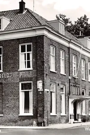 Najlepsza cena Wageningen Hotel De Wereld 1965 HC55905