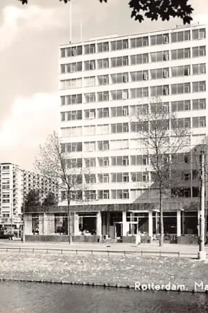 Rotterdam Mauritsweg met Rijnhotel 1960 Hotel HC55881 Ostatnia szansa