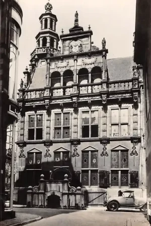 's-Gravenhage Den Haag Stadhuis met Auto 1941 HC55859 Niska cena