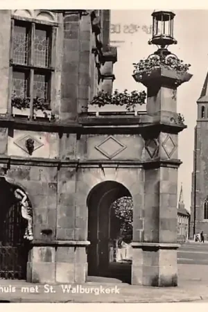 Ekspresowa dostawa Arnhem Fragment Stadhuis met St. Walburg kerk 1955 HC55780