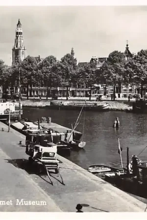 Groningen Sluiskade met Museum en binnenvaart schepen 1950 HC55763 Darmowa dostawa