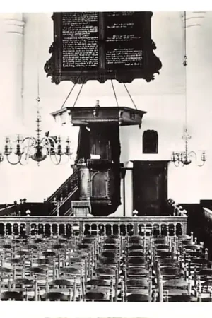Ostatnia szansa 's-Heer-Arendskerke Interieur der Ned. Herv. Kerk 1981 Goes Zuid-Beveland HC55712