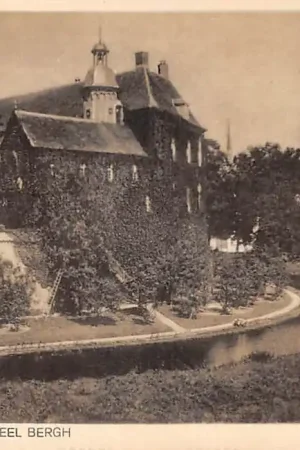 Wyprzedaż 's-Heerenberg Kasteel Bergh en kerk 1928 HC55624