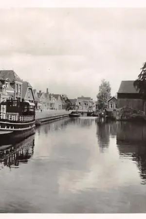 Joure Kolk met binnenvaart schip LIBRA 2 Schepen Scheepvaart 1948 HC55523 Nowość