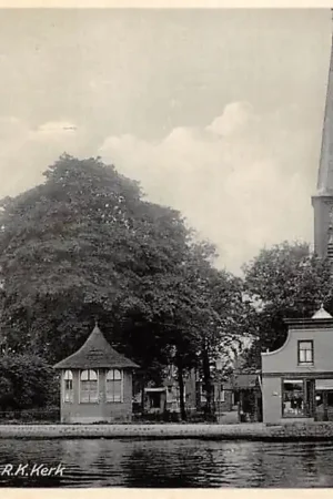 Waddinxveen Zuidkade met R.K. Kerk 1937 HC55096 Popularny