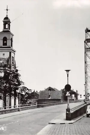 Waddinxveen N.H. Kerk Hefbrug VW Auto 1972 HC55091 Promocja