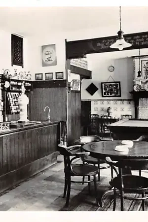 Ostatnia szansa Haarzuilens Reclame Interieur Café Versteeg 't Wapen avn Haarzuijlen 1955 HC55082