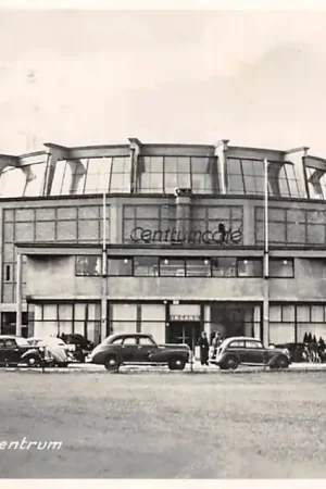 Rotterdam Bouwcentrum Centrum café met auto's 1952 HC54994 Popularny