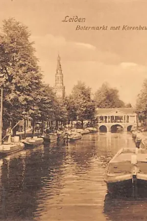 Tylko dziś Leiden Botermarkt met Korenbeurs en Binnenvaart schepen 1912 HC54835