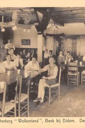 Beek (GD) bij Didam Dagverblijf Jeugdherberg Wolkenland 1934 HC54221 Wyprzedaż