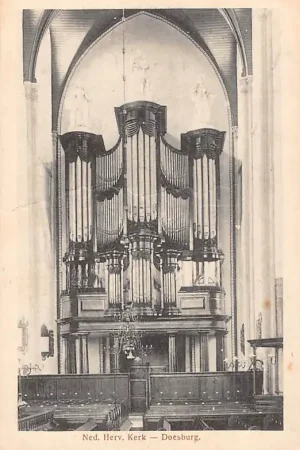 Kup teraz Doesburg Ned. Hervormde Kerk Interieur met orgel HC54196
