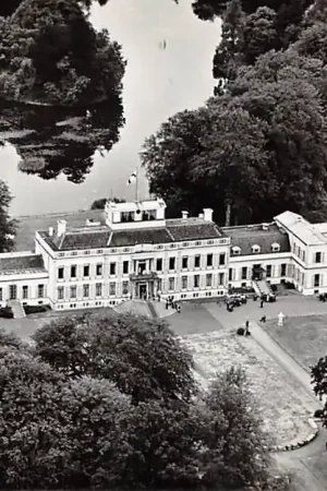 Soestdijk Paleis 1960 KLM Luchtfoto no 17714 Soest Baarn HC54171 Ostatnia szansa