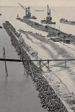 Flevoland Het opspuiten van de dijk met bakkenzuigers IJsselmeer Scheepvaart Schepen HC53963 Rabat