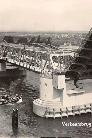Zwrot pieniędzy Dordrecht 1939 Verkeersbrug en Spoorbrug Dordrecht - Zwijndrecht over de Oude Maas Spoorwegen HC53694