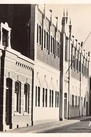 Rabat Pernis Pastoriedijk R.K. Meester Rollema Bijtel school in 1971 ontploft HC53455