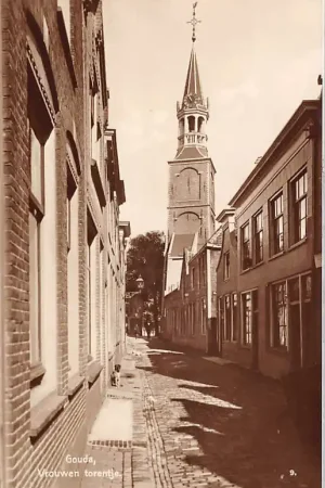 Gouda Vrouwesteeg met Vrouwen torentje Type fotokaart HC53422 Darmowa dostawa