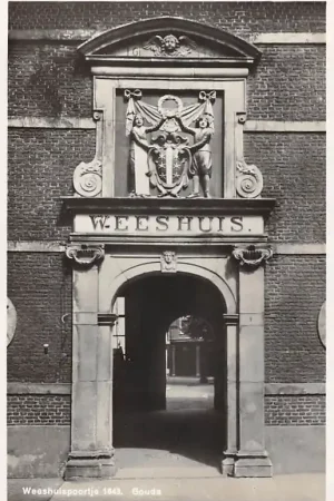 Gouda Spieringstraat Weeshuispoortje 1648 Type fotokaart HC53420 Rabat
